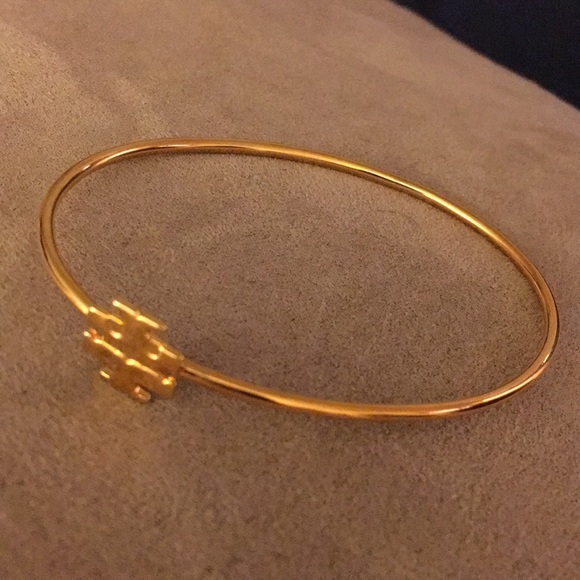 Tory Burch 😍Logo T Bangle Bracelet- 1 LEFT - Picture 4 of 8